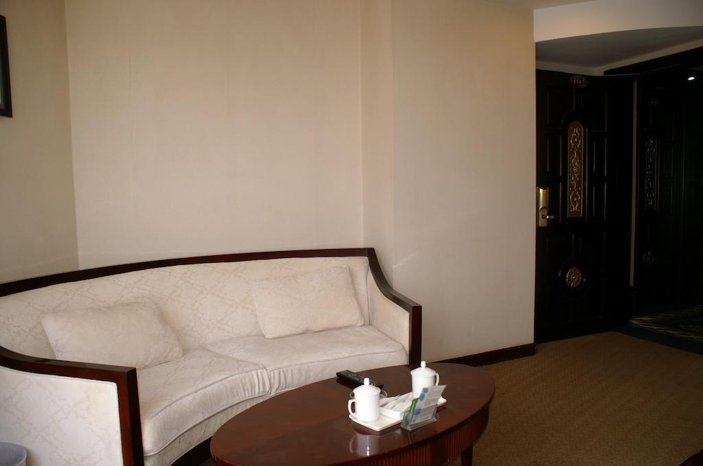 Weigela Park Hotel Dalian Zimmer foto